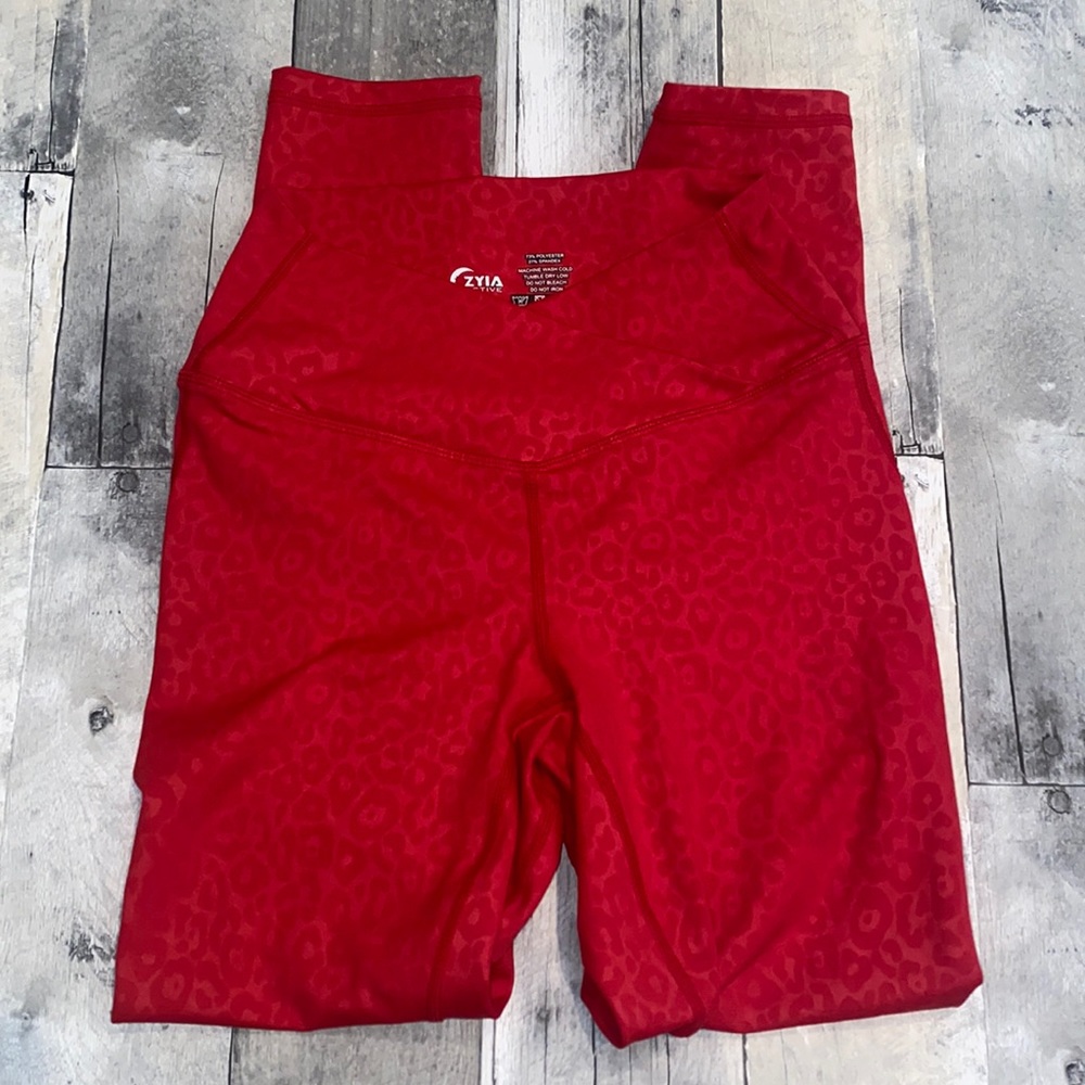 Red leopard zyia leggings